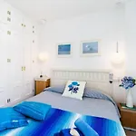 דירה Spacious In 65 M²