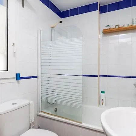 Bright With Air Conditioning In 65 M² Apartment Conil De La Frontera