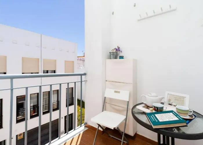 Spacious In 65 M² *