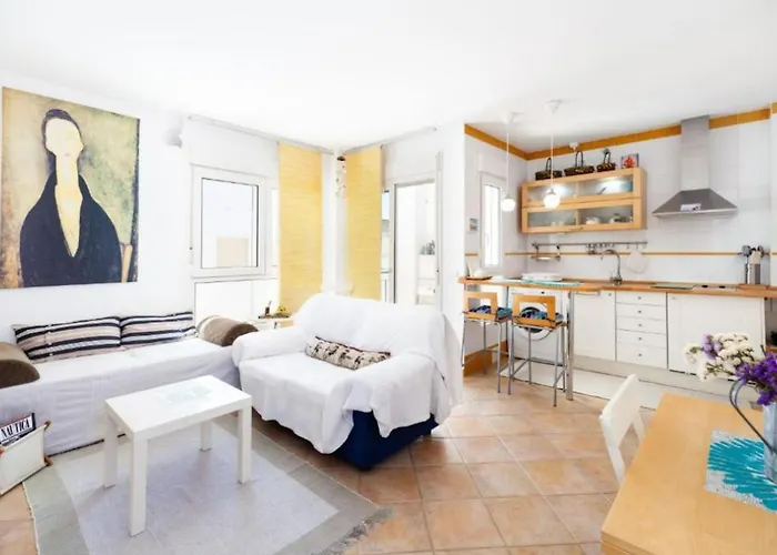 Апартаменты Spacious In 65 M²